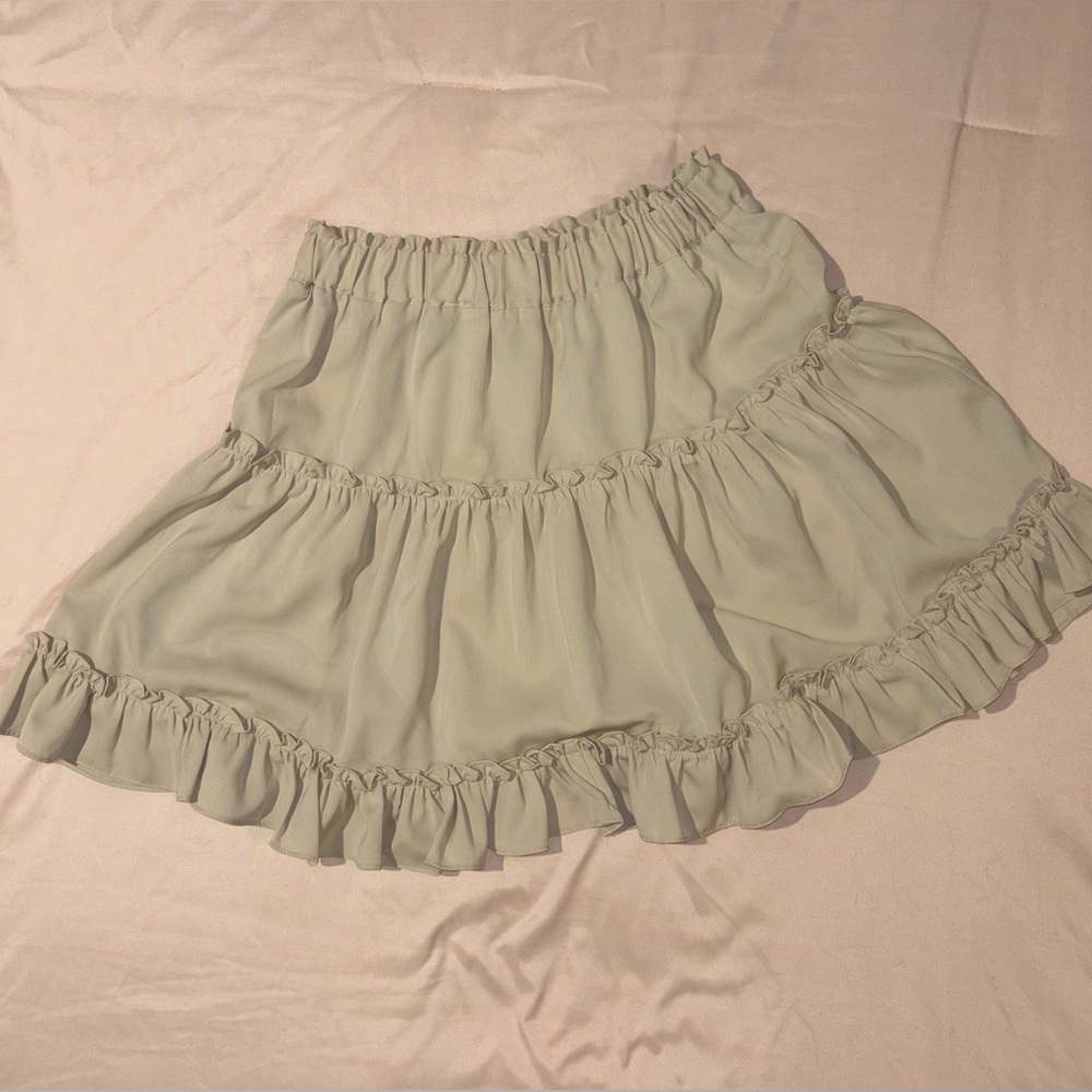 Umgee Women’s Elastic Waist Ruffle Skirt Size M